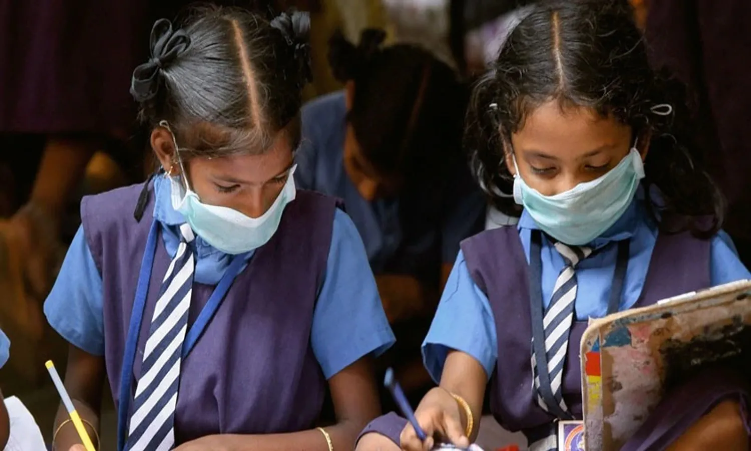 1500x900_1281872-covid-19-on-education