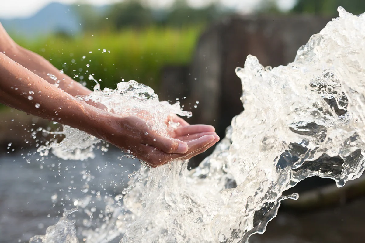Water-drinking-001-1200-shutterstock