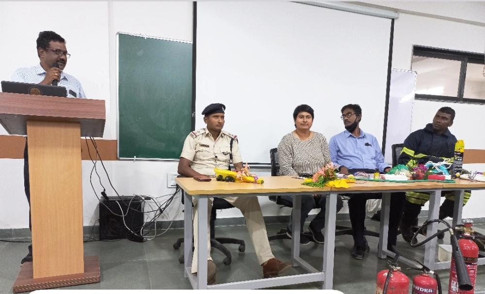 WhatsApp Image 2022-04-23 at 8.40.55 PM (2)