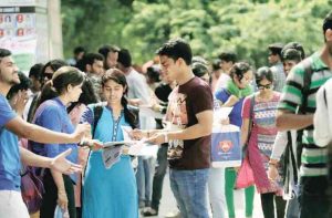 college-student_1688481_835x547-m
