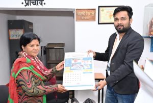 8dfeedab-734d-4c50-806c-cfe5d7ab3efb