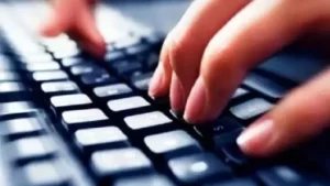 1218854-typing-390x220